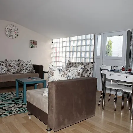 Serra Suites Apartament