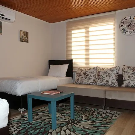 Serra Suites