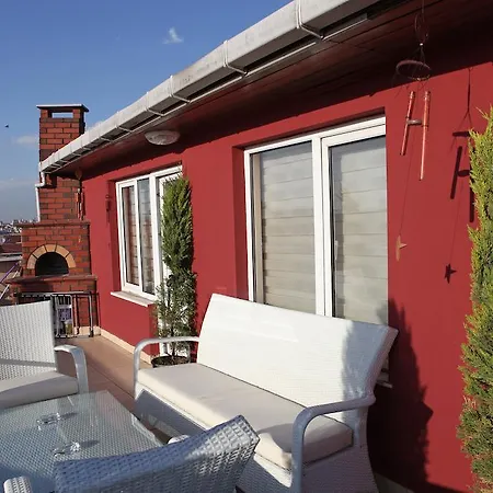 Serra Suites
