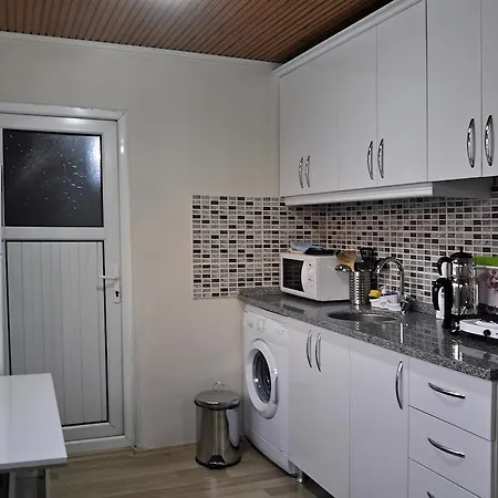 Serra Suites
